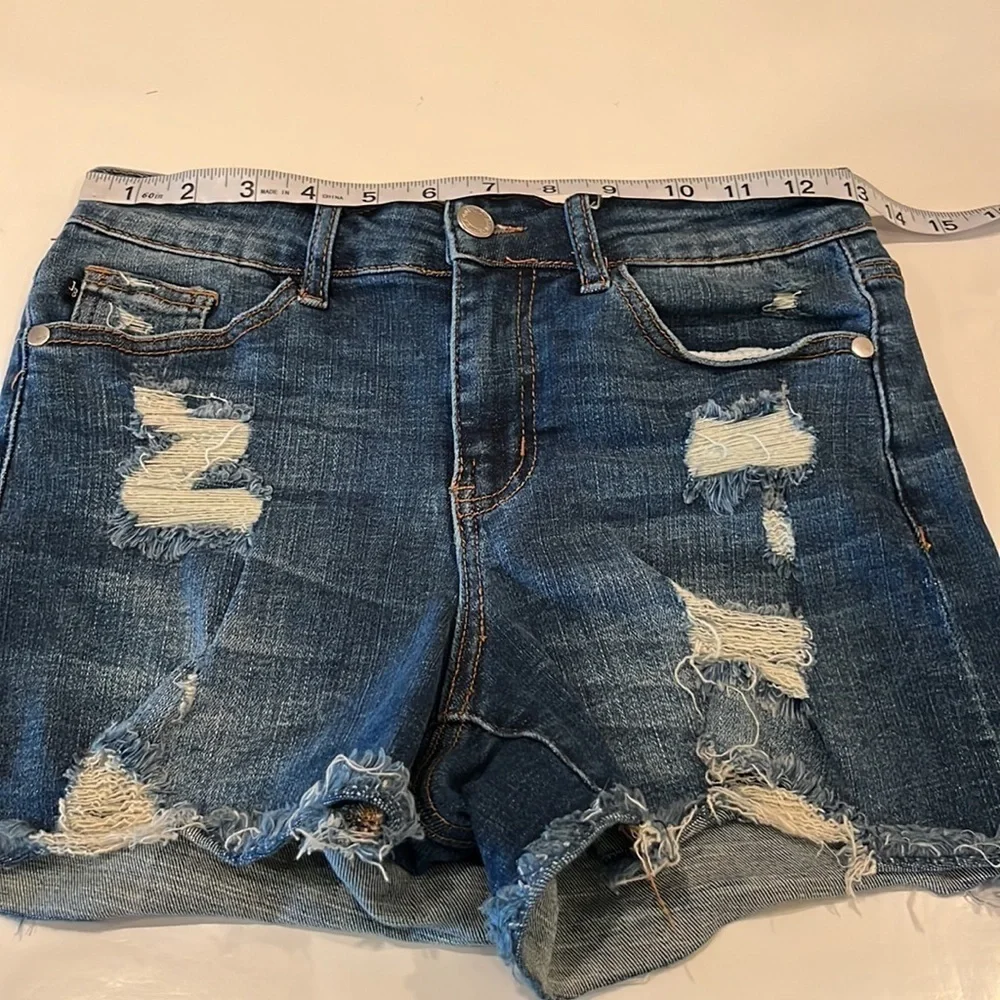 Judy Blue 3” Inseam Mid Rise Shorts Size S